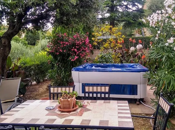 Semesterbostad Fe -choose Panoramic View, Jacuzzi, Private Parking