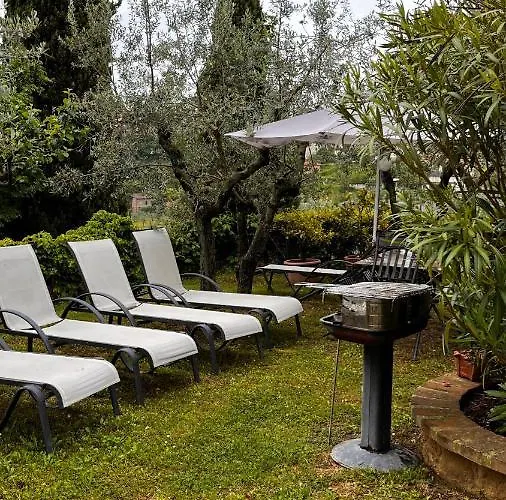 Fe -choose Panoramic View, Jacuzzi, Private Parking Semesterbostad