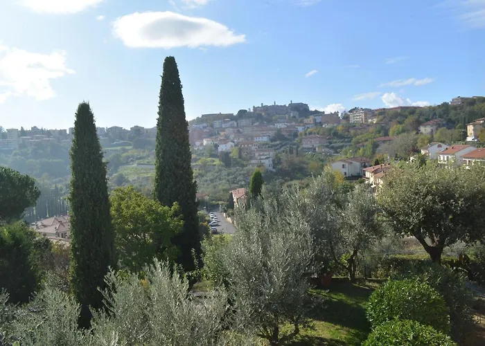 Fe -choose Panoramic View, Jacuzzi, Private Parking Semesterbostad *